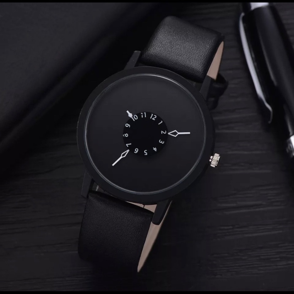 Unisex watch for Women or Men in Black